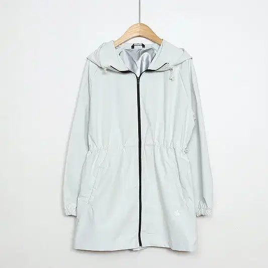 [SOLD OUT] M . 젝스미스 바람막이