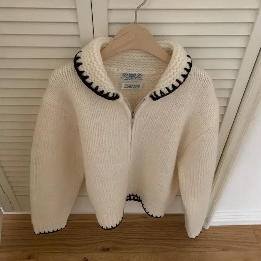 [BUNJANG] Color Block Stitch Cardigan / 배색스티치가디건 새상품