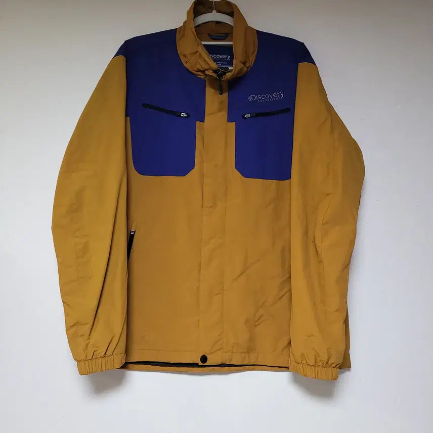 [BUNJANG] Discovery Windbreaker Jacket (Size L) / 디스커버리 바람막이 자켓(사이즈100/L)
