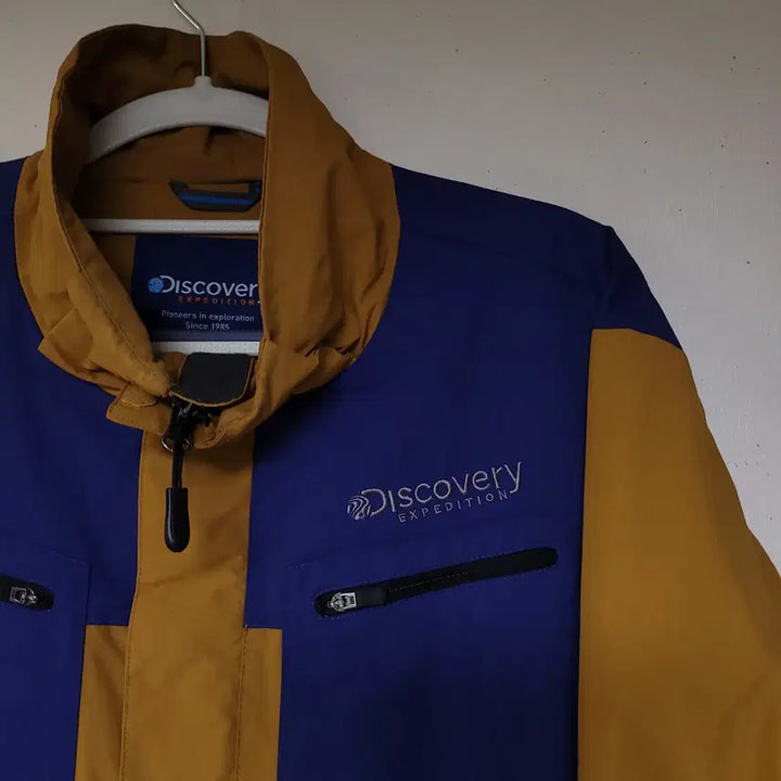 [BUNJANG] Discovery Windbreaker Jacket (Size L) / 디스커버리 바람막이 자켓(사이즈100/L)