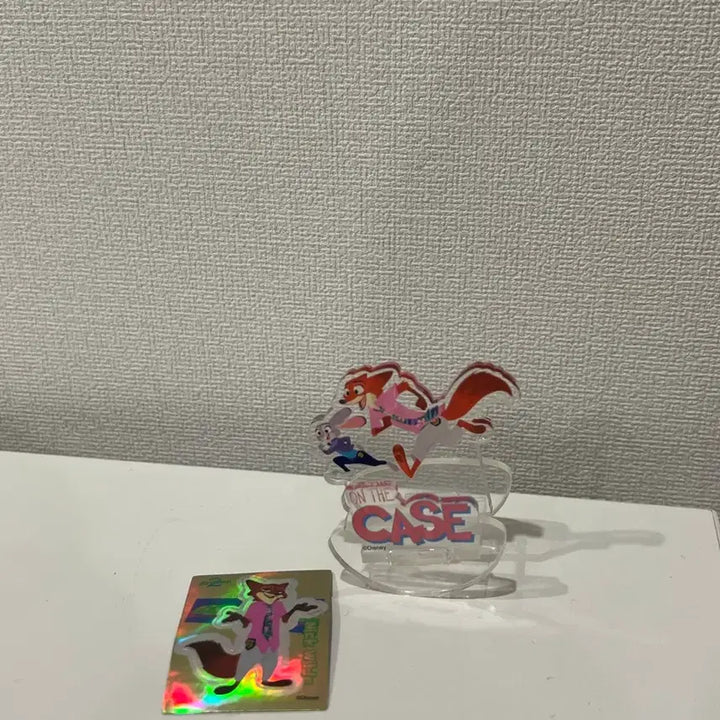 [BUNJANG] Kinder Joy Zootopia Acrylic Stand and Sticker Set / 킨더조이 주토피아 아크릴 스탠드 스티커 세트