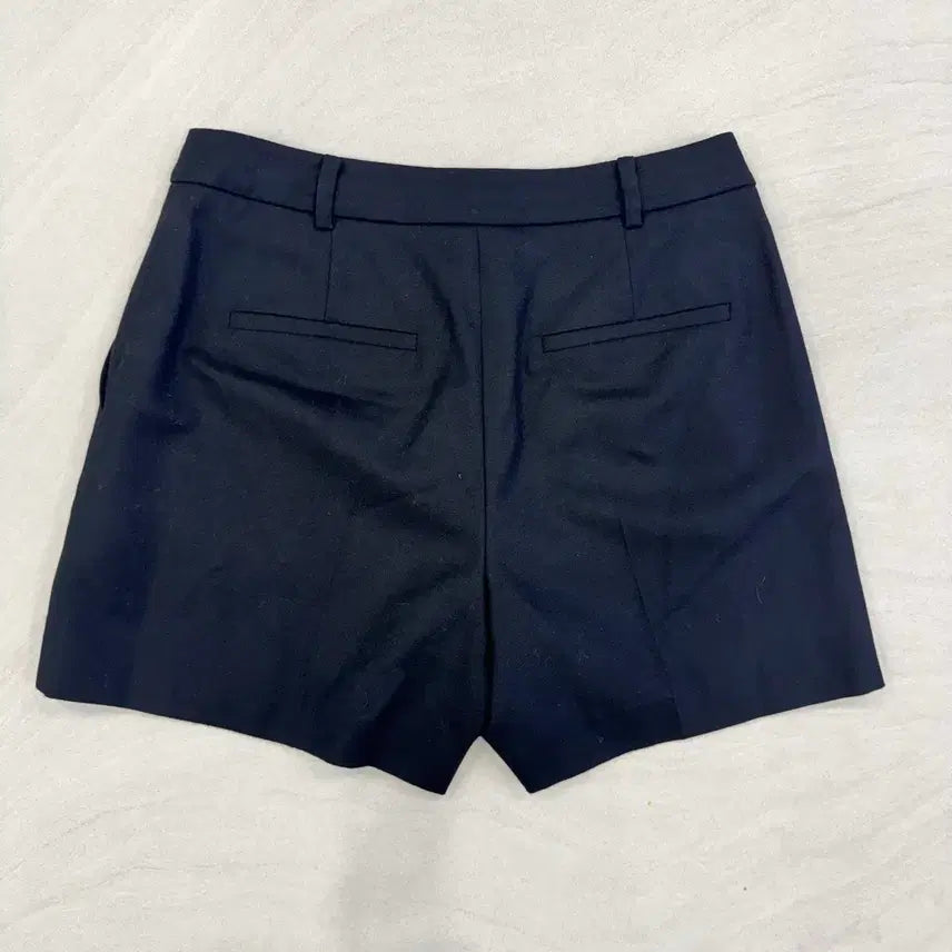 [BUNJANG] Athe Black Wool Blend Shorts / 아떼 블랙 울반바지