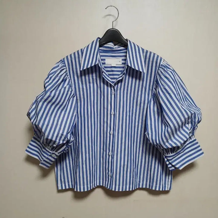 [BUNJANG] ZARA Striped Puff Blouse / ZARA 자라 스트라이프 퍼프 블라우스 셔츠 M