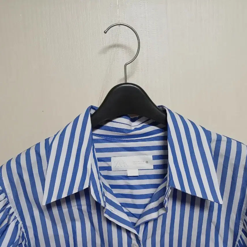 [BUNJANG] ZARA Striped Puff Blouse / ZARA 자라 스트라이프 퍼프 블라우스 셔츠 M