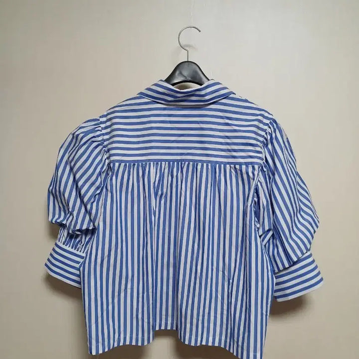 [BUNJANG] ZARA Striped Puff Blouse / ZARA 자라 스트라이프 퍼프 블라우스 셔츠 M