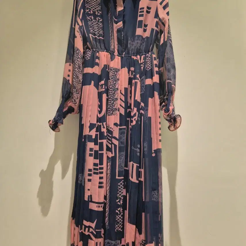 [BUNJANG] Imported Pleated Long Dress / 수입 플리츠 롱 원피스