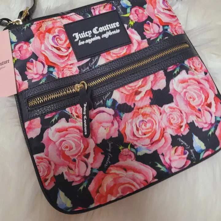 [BUNJANG] Juicy Couture Flower Crossbody Bag / 쥬시 꾸뛰르 플라워 크로스백