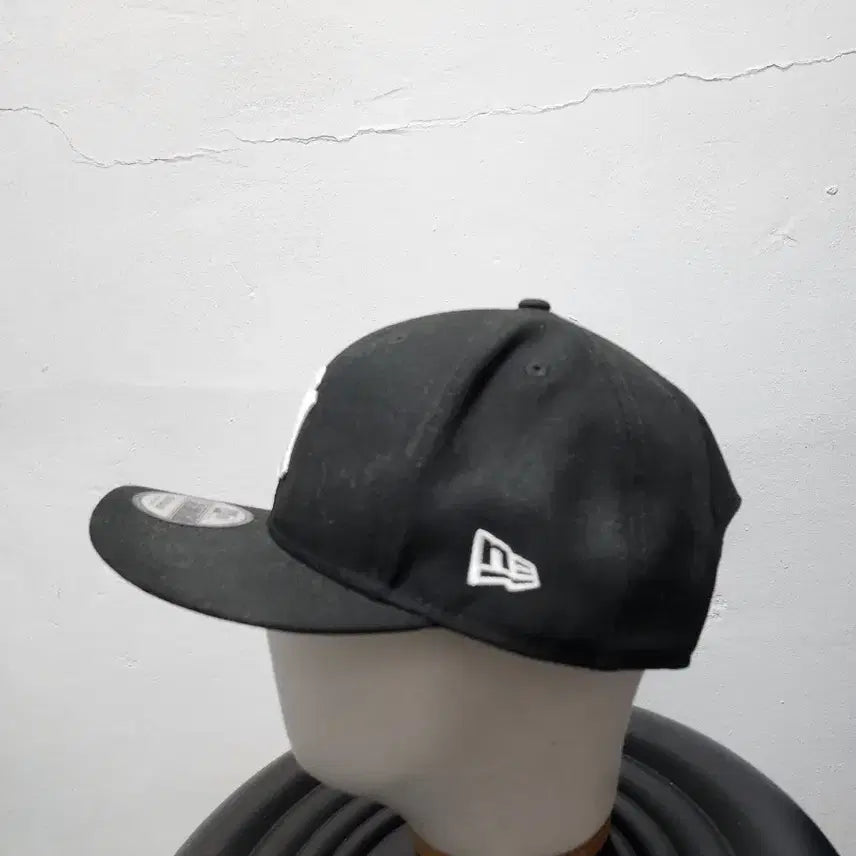 [BUNJANG] New Era New York Yankees Black Ball Cap / 뉴에라 x 뉴욕양키즈 블랙 볼캡