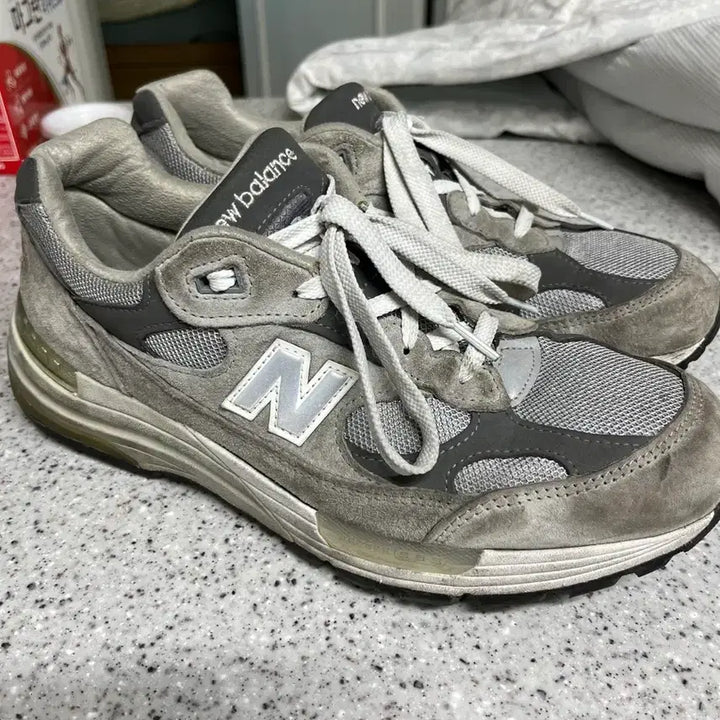 [BUNJANG] New Balance 992 Sneakers / 뉴발란스 992 275사이즈