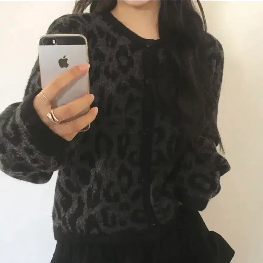 [BUNJANG] Wonder Wonder Leopard Print Brush Knit Cardigan / 호피 니트 가디건