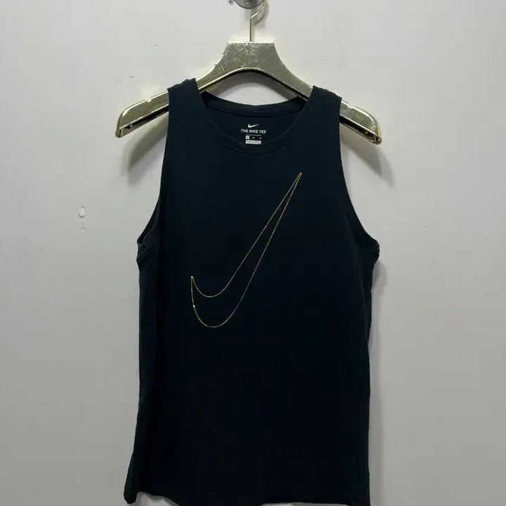 [BUNJANG] Nike Black Tank Top Gold Swoosh M / 나이키 블랙 탱크탑 금색 스우시 M