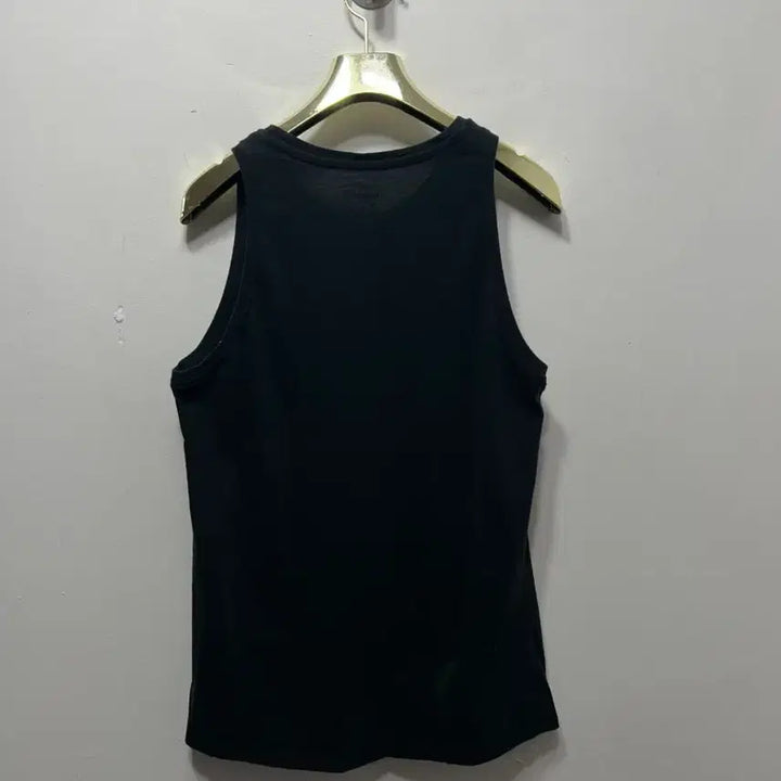[BUNJANG] Nike Black Tank Top Gold Swoosh M / 나이키 블랙 탱크탑 금색 스우시 M