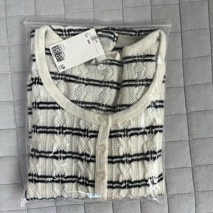 [BUNJANG] H&amp;M Striped Cardigan XXS / (새상품) h&amp;m 흐앤므 스트라이프 가디건