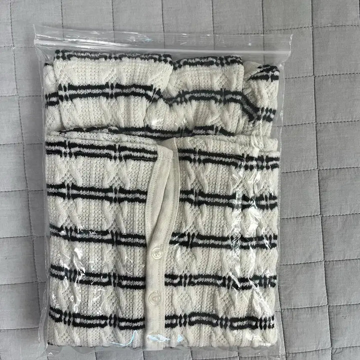 [BUNJANG] H&amp;M Striped Cardigan XXS / (새상품) h&amp;m 흐앤므 스트라이프 가디건