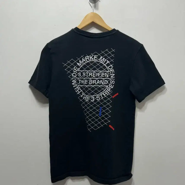 [BUNJANG] Adidas Black Pocket T-Shirt (Size M) / 아디다스 블랙 포켓 반팔 티셔츠 M