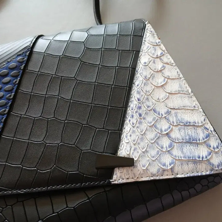 [BUNJANG] LOUGE &amp; LOUNGE VENT Clutch Bag / 루즈앤라운지 크로스백