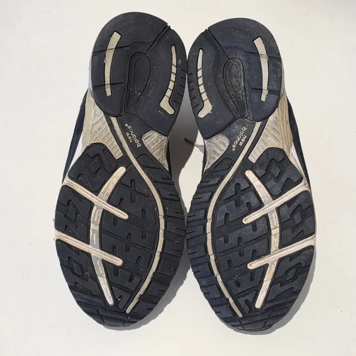 [SOLD OUT] 뉴발란스 993 블랙 스니커즈 270