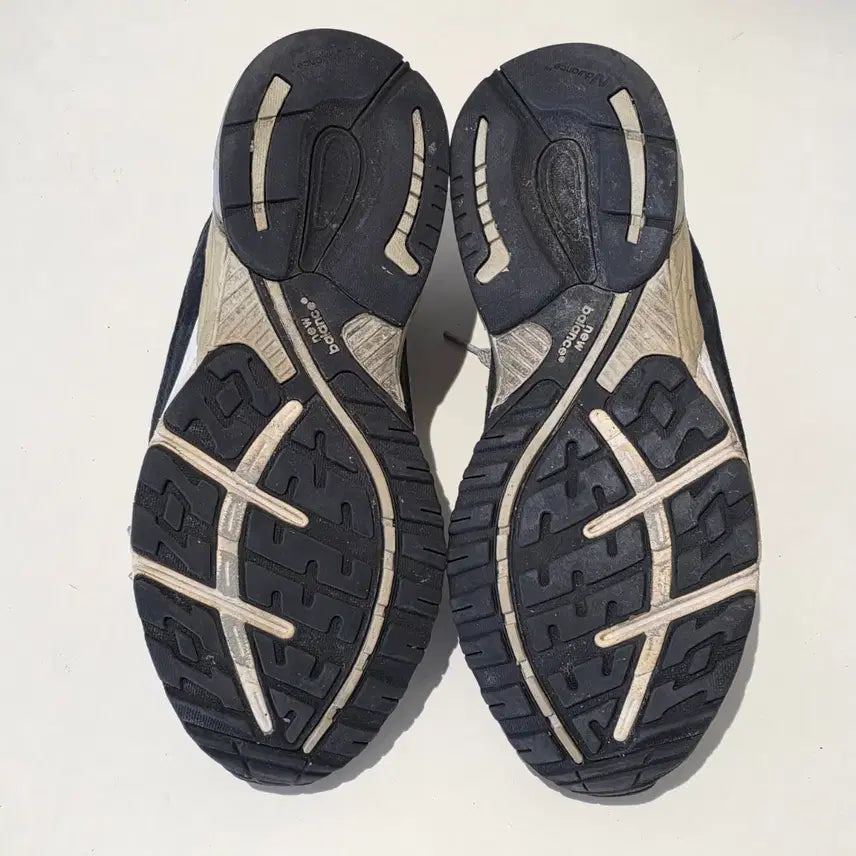 [SOLD OUT] 뉴발란스 993 블랙 스니커즈 270