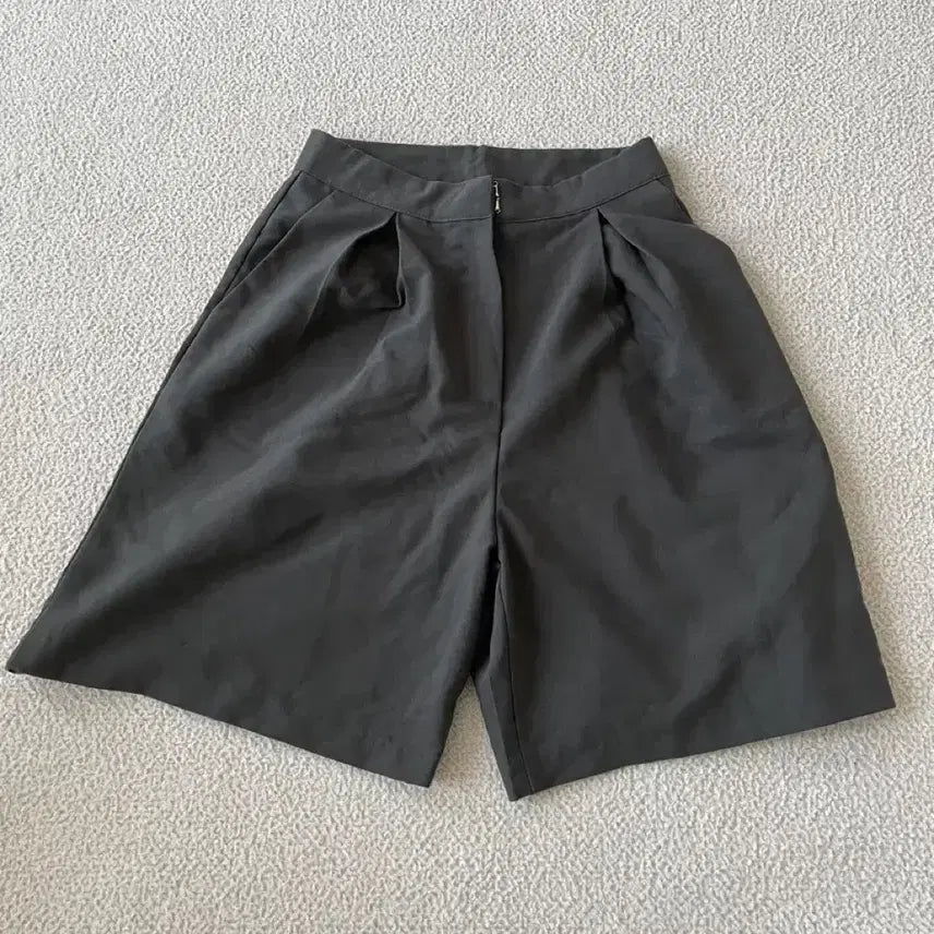 [BUNJANG] Gray Slacks Shorts for Spring/Summer / 5부 7부 반바지 슬렉스 회색바지 봄코디 출근룩 꾸안꾸