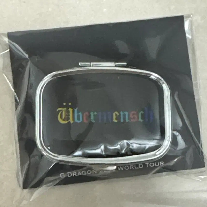 [BUNJANG] G-Dragon World Tour Mini Multi Case / 지드래곤 월드투어 미니 멀티케이스