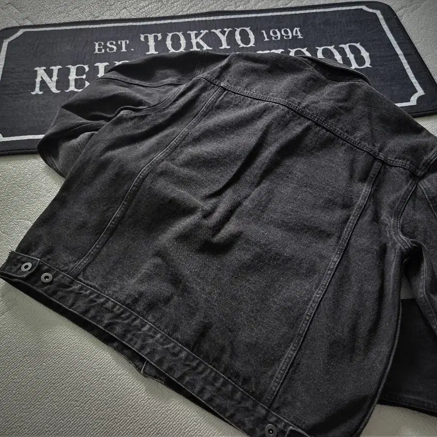 [BUNJANG] Musinsa Standard Relaxed Denim Trucker Jacket Washed Black / 무신사 스탠다드 릴렉스드 데님 트러커 재킷 워시드 블랙  팝니다.