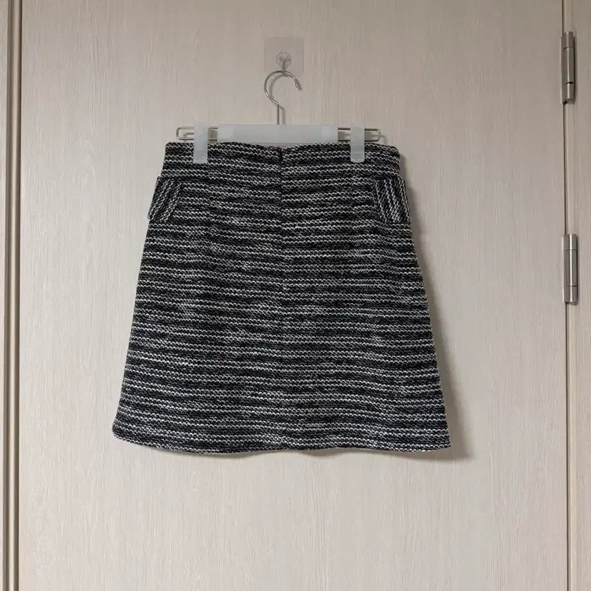 [BUNJANG] reine Navy Tweed Skirt M / 렌느 reine 네이비 트위드 스커트 M