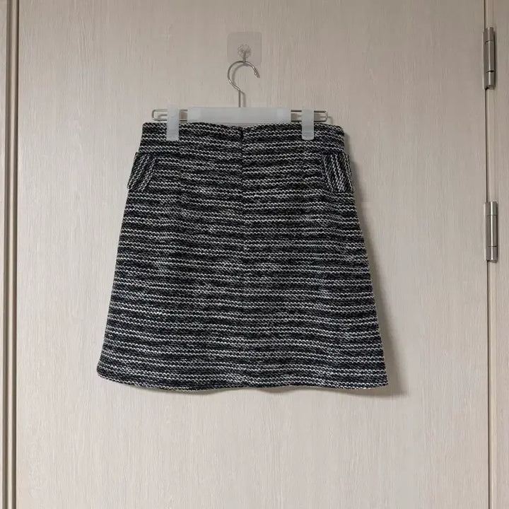[BUNJANG] reine Navy Tweed Skirt M / 렌느 reine 네이비 트위드 스커트 M