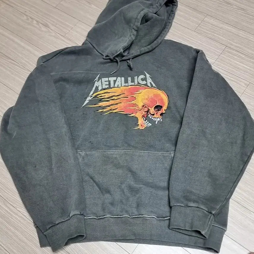 [BUNJANG] Metallica Skull Print Hoodie Gray / 빈티지 메탈리카 해골 프린팅 후드티 그레이(free)