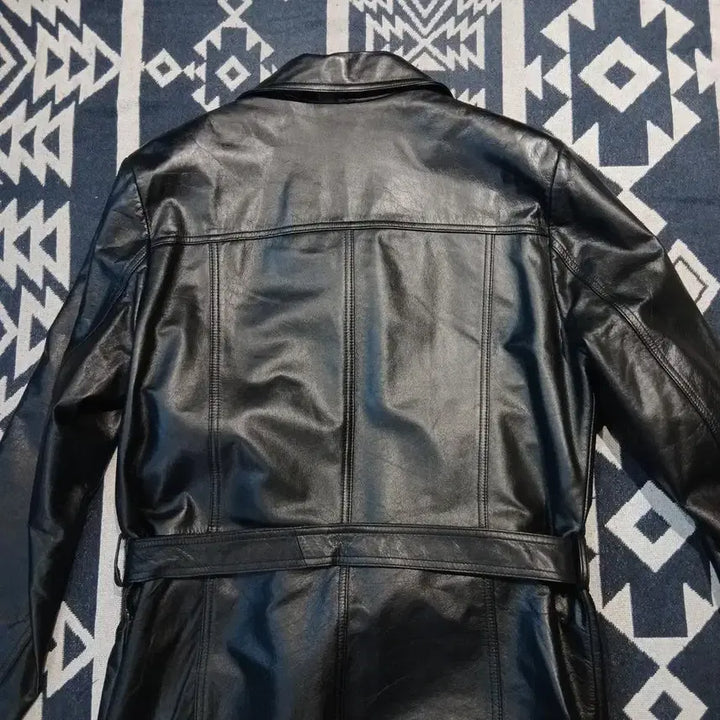 [BUNJANG] EMOTION Black Semi-Gloss Cowhide Leather Belted Leather Jacket / EMOTION 블랙 반광 절개 소가죽 카우레더 벨티드 레더자켓 가죽자켓