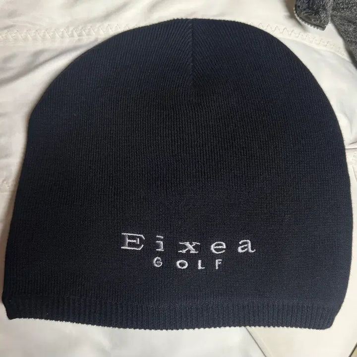 [BUNJANG] Eixea Golf Black Short Beanie / Eixea Golf 검정색 숏비니