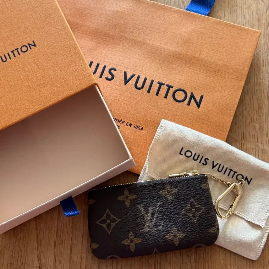 [BUNJANG] Louis Vuitton Monogram Key Pouch Full Set / 루이비통 모노그램 키 파우치 풀세트