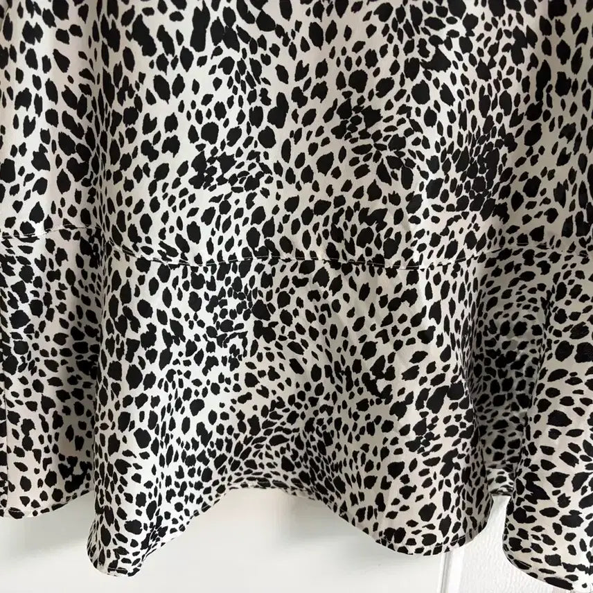 [BUNJANG] Vintage Leopard Print Tank Top Blouse / (일본 수입 빈티지)호피 나시 블라우스 레오파드 이너 민소매 S
