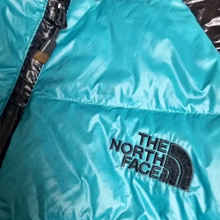 [BUNJANG] The North Face Lightweight Down Jacket (105) / 빈티지 노스페이스 블랙/블루 거의털 경량패딩 점퍼(105)