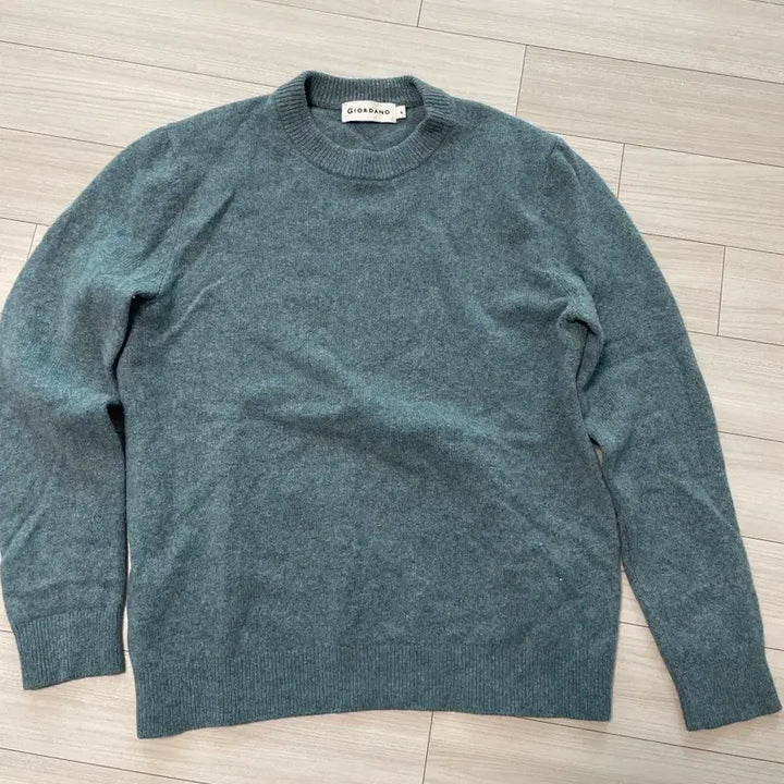 [BUNJANG] Giordano Knit Sweater / 지오다노 니트