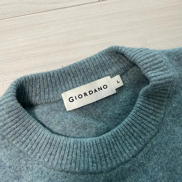 [BUNJANG] Giordano Knit Sweater / 지오다노 니트