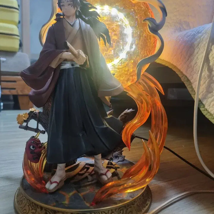 [BUNJANG] So Wangja Demon Slayer Yoriichi Resin Figure / 소왕자 귀멸의 칼날  요리이치 레진