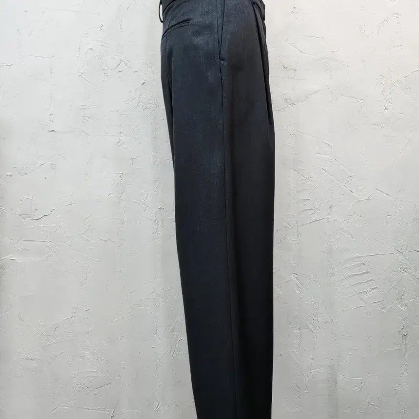 [BUNJANG] Dark Gray Wide Slacks / 다크 그레이 와이드 슬랙스