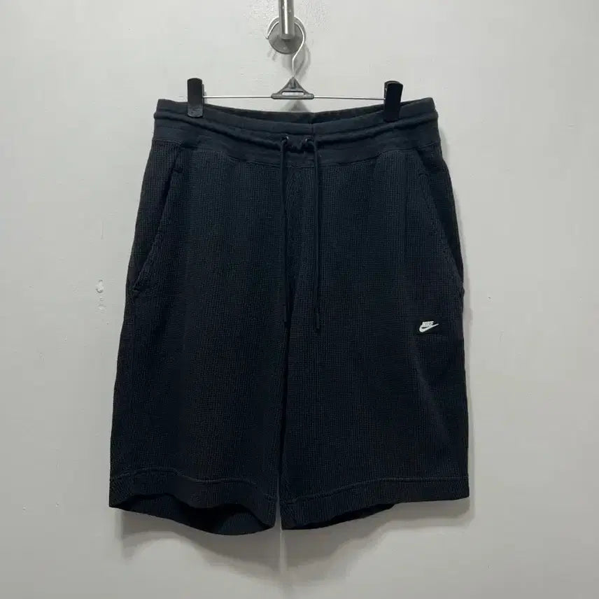 [SOLD OUT] 나이키 와플 블랙 반바지 L