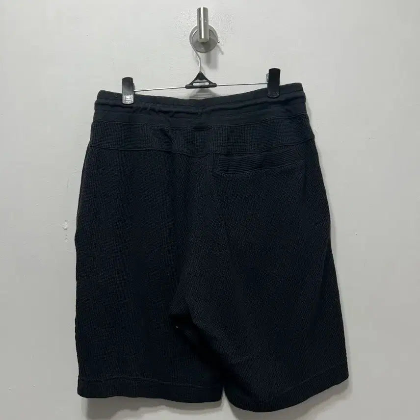 [SOLD OUT] 나이키 와플 블랙 반바지 L