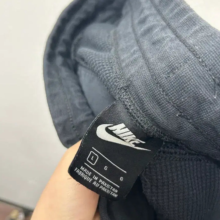 [SOLD OUT] 나이키 와플 블랙 반바지 L
