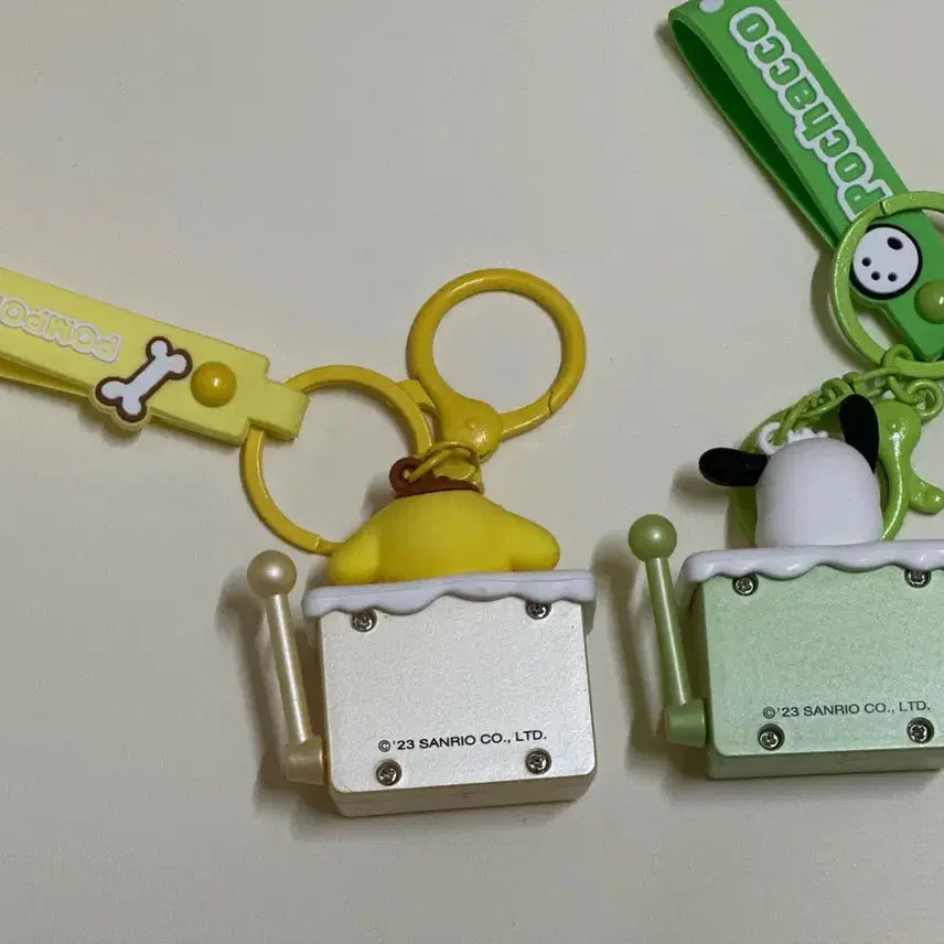 [BUNJANG] Sanrio Pochacco/Pompompurin Slot Machine Keyring / 산리오 포챠코/폼폼푸린 슬롯머신 키링 (둘다 판매해요!)