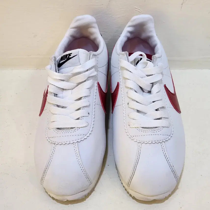 [BUNJANG] Nike Cortez Sneakers 240mm / 나이키 코르테즈  240mm