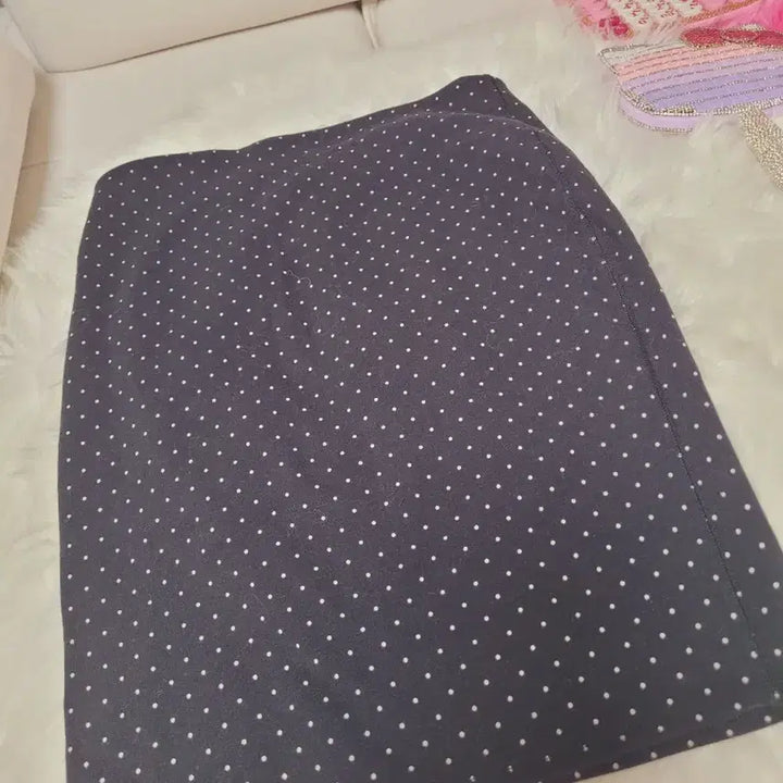 [BUNJANG] Black Polka Dot Midi Skirt / 검정색 물방울무늬 스커트 수입