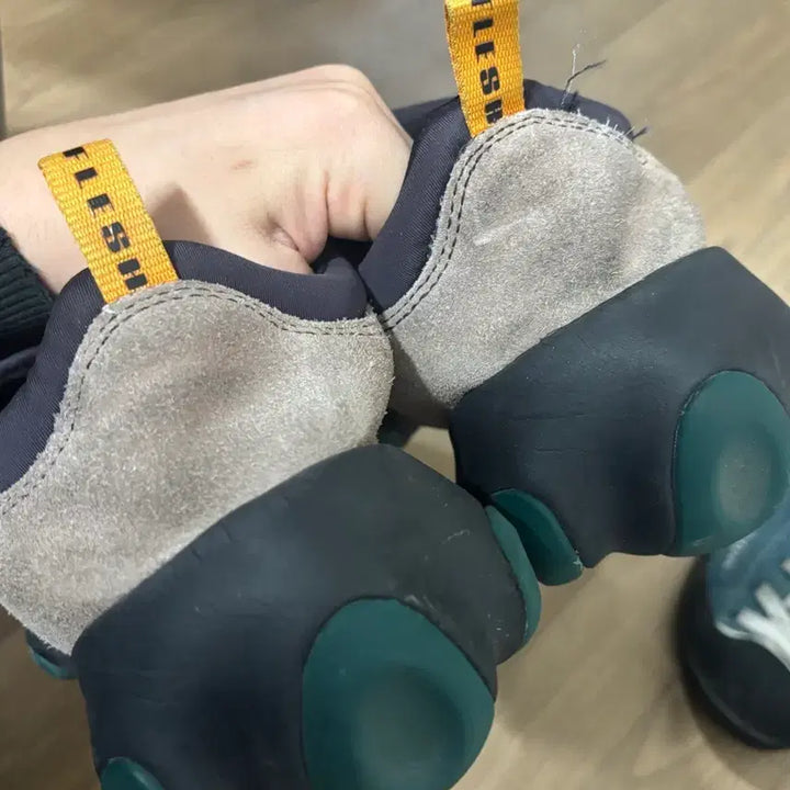 [BUNJANG] Oakley Factory Team x Brain Dead Suede Flash Sneakers / 오클리 팩토리 팀 x 브레인 데드 스웨이드 플래시  285