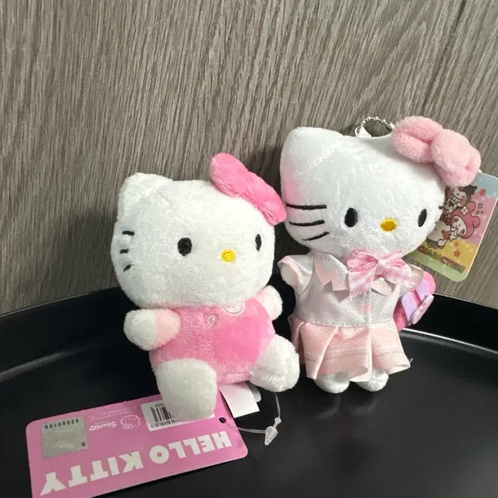 [BUNJANG] Sanrio Hello Kitty Keyring Set / (2개일괄) 산리오 헬로키티 키링 세트 핑크 원피스 교복 인형