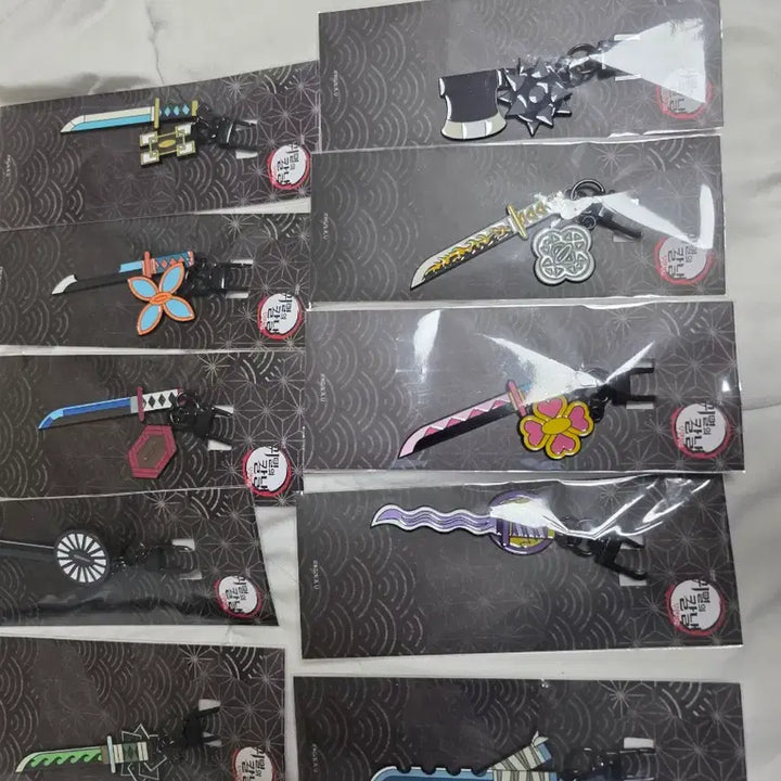 [BUNJANG] Megabox Demon Slayer Nichirin Sword Full Set / 미개봉)메가박스 귀칼 일륜도 풀세트 판매합니다