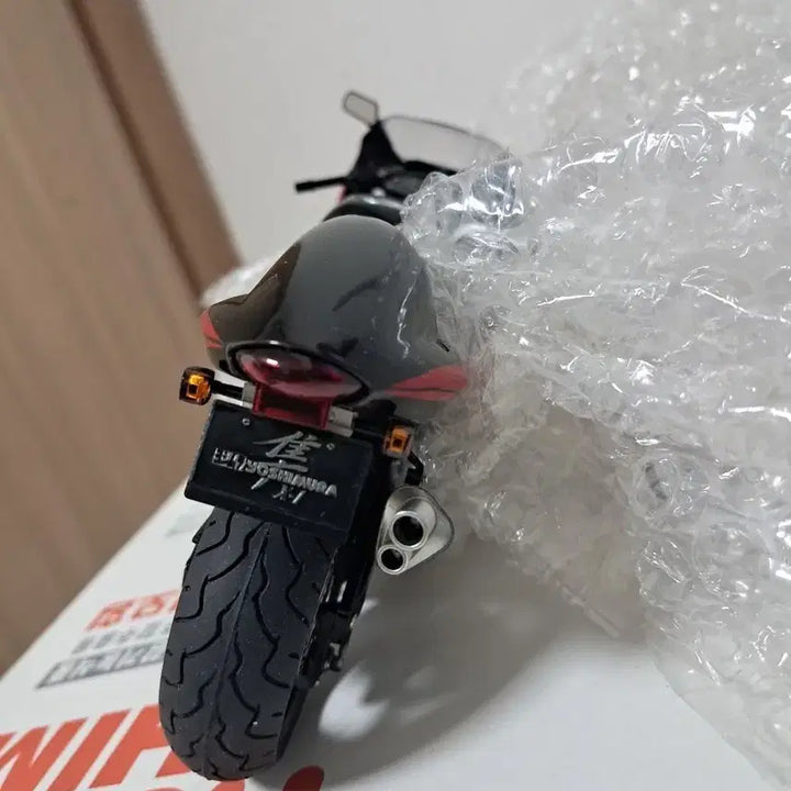 [BUNJANG] Yoshimura Motorcycle Model Painted / 시쿠 미니카