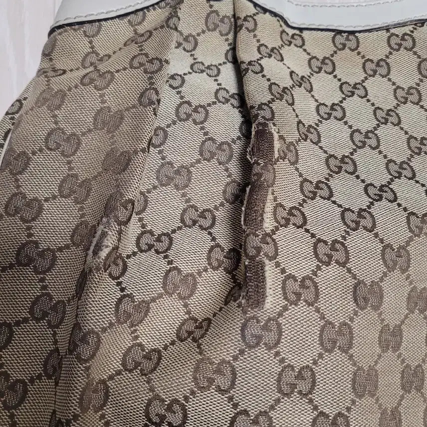 [BUNJANG] Gucci GG Logo Tote Bag / 구찌 GG로고 토트백.