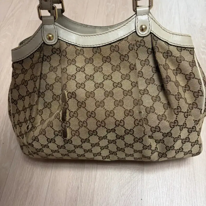 [BUNJANG] Gucci GG Logo Tote Bag / 구찌 GG로고 토트백.
