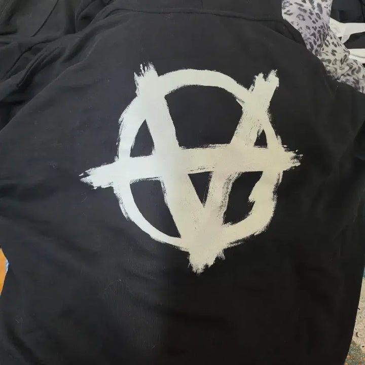 [BUNJANG] VETEMENTS Anarchy Hoodie L / 베트멍 아나키 후드 L